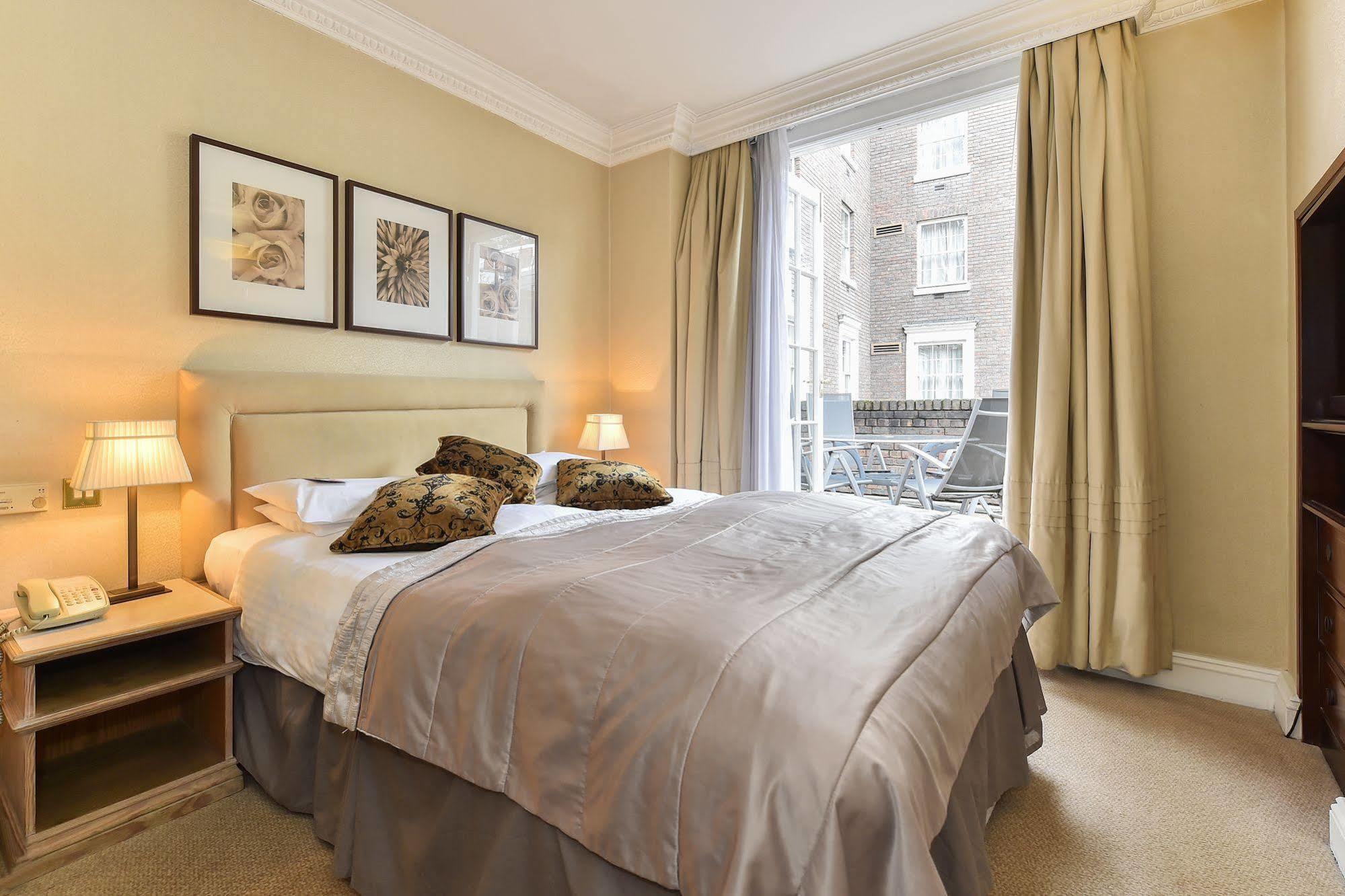 Park Lane Mews Hotel London Bagian luar foto